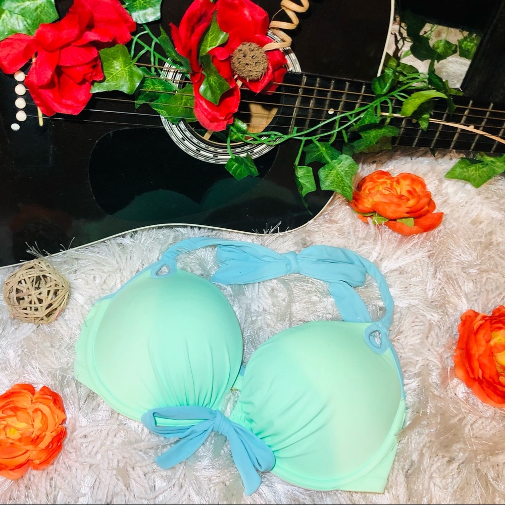 🌼3/$30🌼Victoria Secret Push Up Bikini Top